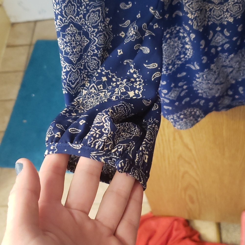Key-Hole Romper - Picture 3 of 4